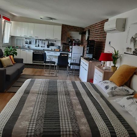 Apartments Isabella بتوي المظهر الخارجي الصورة
